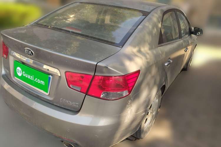 Used Kia Forte 2012 1.6L MT GLS Commemorative Edition Rear Right 45 Deg