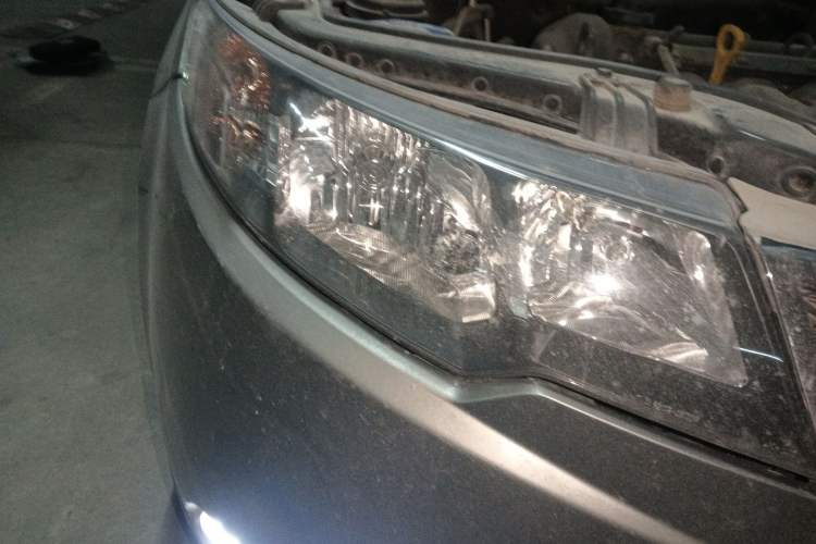 Used Kia Forte 2012 1.6L MT GL Commemorative Edition Right Front Headlight