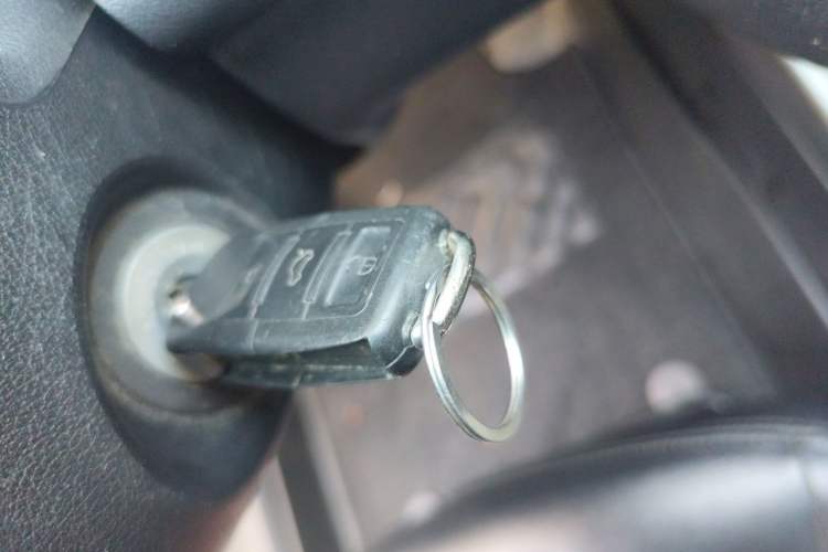 Used Kia Forte 2012 1.6L MT GL Commemorative Edition Vehicle Key