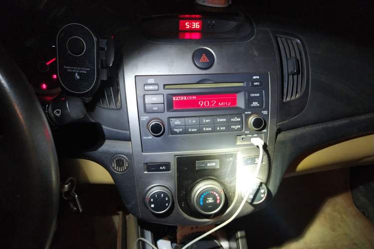 Used Kia Forte 2012 1.6L MT GL Commemorative Edition Audio And AC Panel