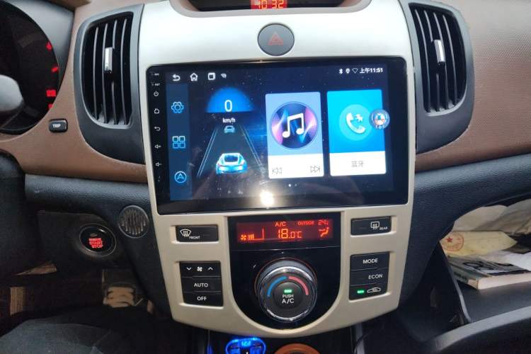 Used Kia Forte 2012 1.6L AT Premium Commemorative Edition Audio And AC Panel