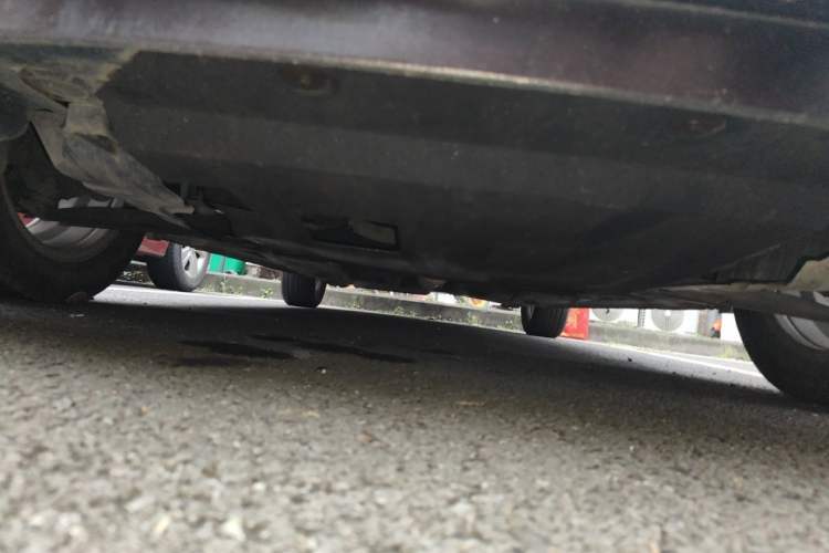 Used Kia Forte 2012 1.6L AT Premium Commemorative Edition Chassis Front