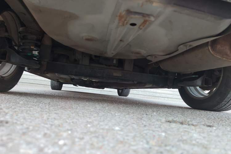 Used Kia Forte 2012 1.6L AT Premium Commemorative Edition Chassis Rear