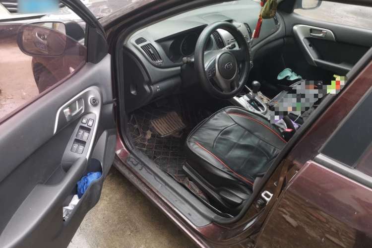 Used Kia Forte 2012 1.6L AT GL Commemorative Edition Driver Seat
