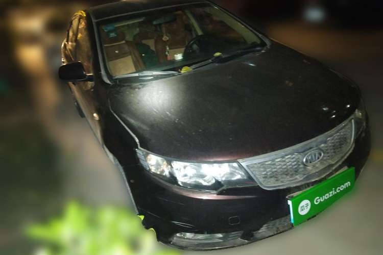 Used Kia Forte 2012 1.6L MT GL Commemorative Edition Front Right 45 Deg
