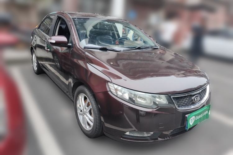 Used Kia Forte 2012 1.6L AT Premium Commemorative Edition Front Right 45 Deg
