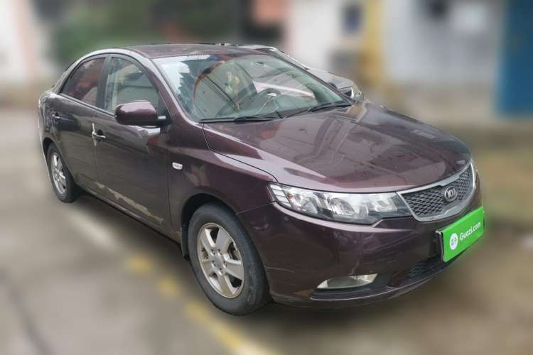 Used Kia Forte 2012 1.6L AT GL Commemorative Edition Front Right 45 Deg