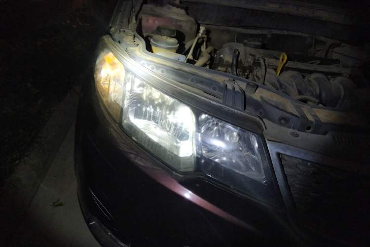 Used Kia Forte 2012 1.6L MT GL Commemorative Edition Right Front Headlight