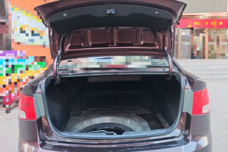 Used Kia Forte 2012 1.6L AT Premium Commemorative Edition Trunk