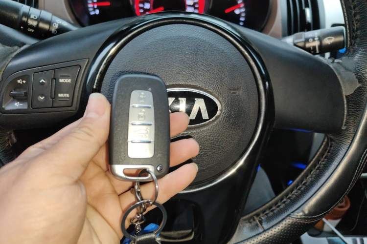 Used Kia Forte 2012 1.6L AT Premium Commemorative Edition Vehicle Key