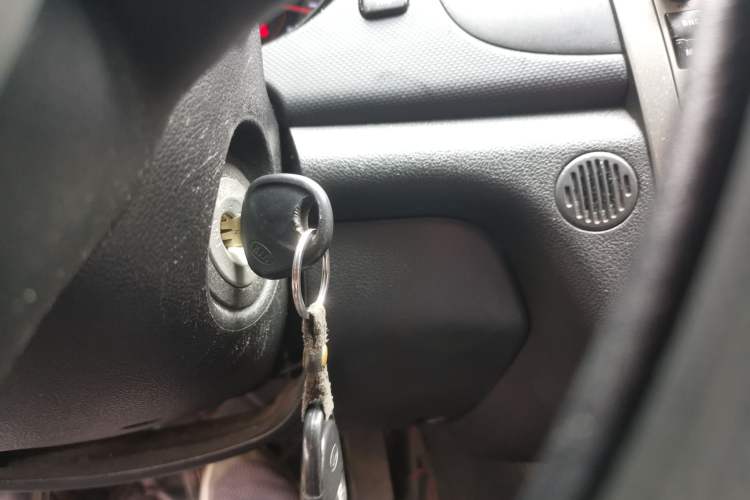 Used Kia Forte 2012 1.6L AT GL Commemorative Edition Vehicle Key