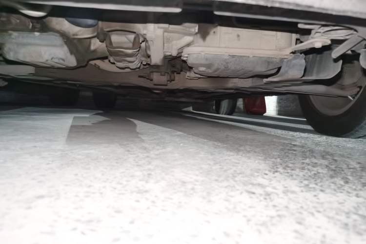 Used Kia Forte 2012 1.6L AT Premium Commemorative Edition Chassis Front