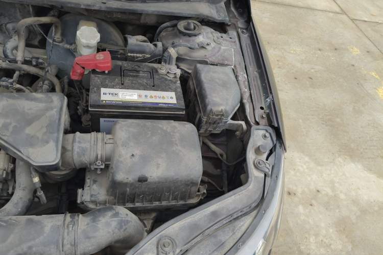 Used Kia Forte 2012 1.6L MT GL Commemorative Edition Engine Bay Left