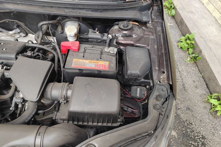 Used Kia Forte 2012 1.6L MT GL Commemorative Edition Engine Bay Left