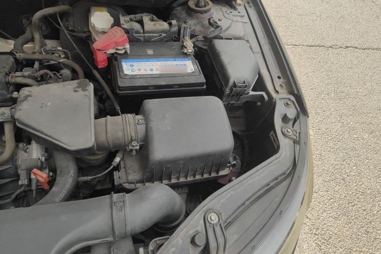Used Kia Forte 2012 1.6L AT GL Commemorative Edition Engine Bay Left