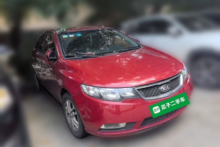 Used Kia Forte 2012 1.6L MT GLS Commemorative Edition Front Right 45 Deg