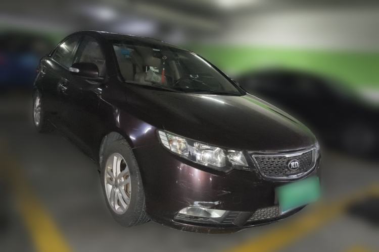 Used Kia Forte 2012 1.6L AT Premium Commemorative Edition Front Right 45 Deg