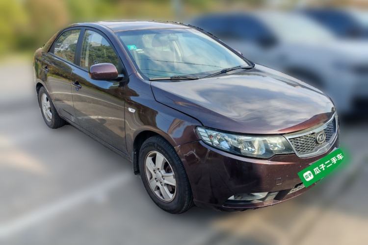 Used Kia Forte 2012 1.6L AT GL Commemorative Edition Front Right 45 Deg
