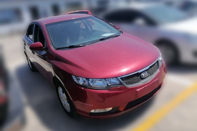 Used Kia Forte 2012 1.6L MT GL Commemorative Edition Front Right 45 Deg