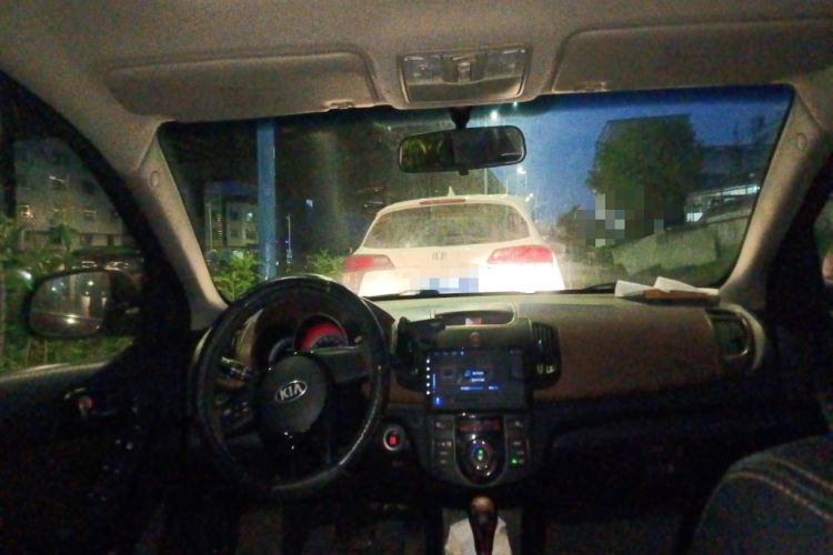 Used Kia Forte 2012 1.6L AT Premium Commemorative Edition Headliner
