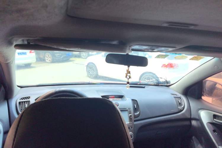 Used Kia Forte 2012 1.6L MT GLS Commemorative Edition Headliner
