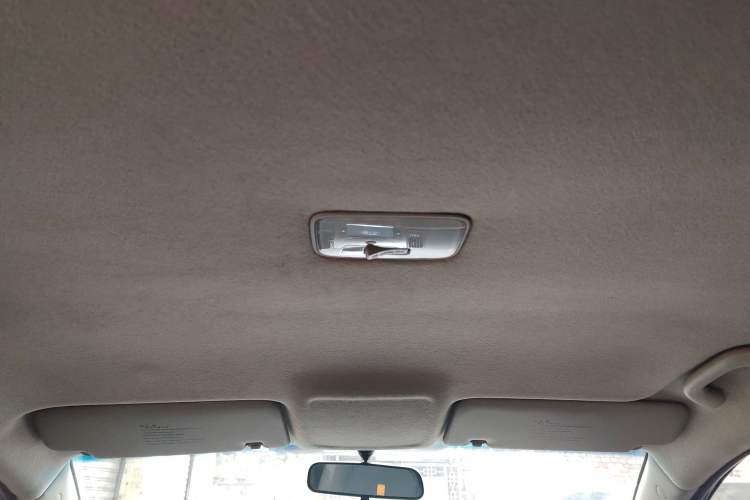 Used Kia Forte 2012 1.6L MT GL Commemorative Edition Headliner