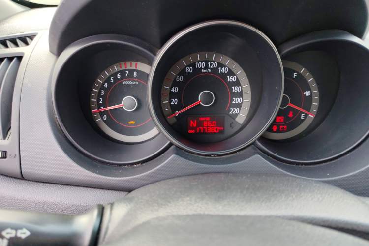 Used Kia Forte 2012 1.6L AT GL Commemorative Edition Instrument Cluster