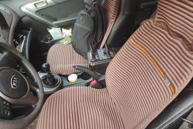 Used Kia Forte 2012 1.6L MT GL Commemorative Edition Left Front Seat