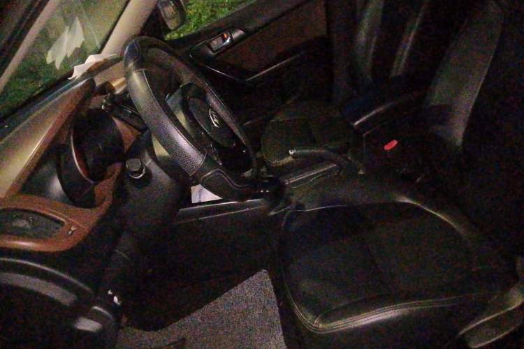 Used Kia Forte 2012 1.6L AT Premium Commemorative Edition Left Front Seat