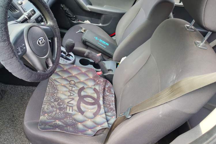 Used Kia Forte 2012 1.6L AT GL Commemorative Edition Left Front Seat