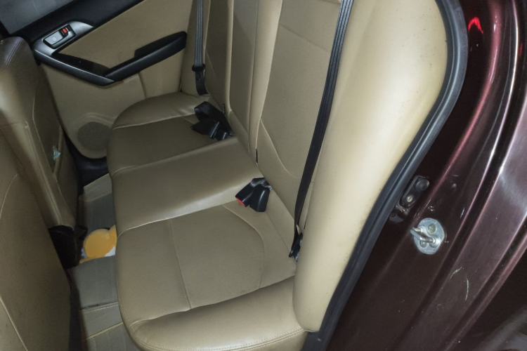 Used Kia Forte 2012 1.6L AT Premium Commemorative Edition Left Rear Seat