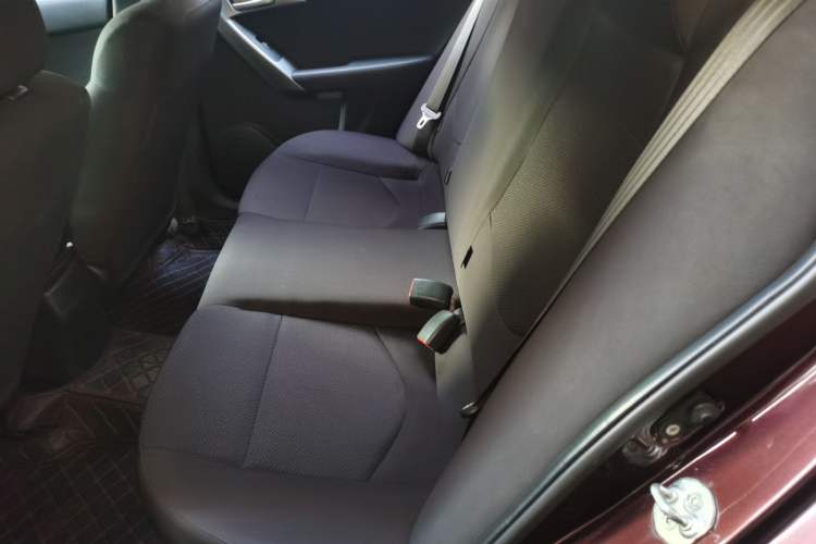 Used Kia Forte 2012 1.6L MT GL Commemorative Edition Left Rear Seat