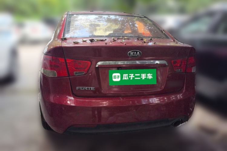 Used Kia Forte 2012 1.6L MT GLS Commemorative Edition Rear