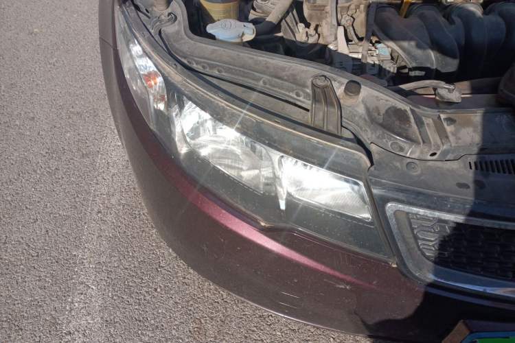 Used Kia Forte 2012 1.6L MT GLS Commemorative Edition Right Front Headlight