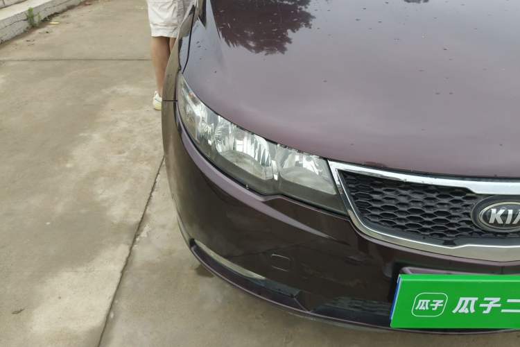 Used Kia Forte 2012 1.6L MT GL Commemorative Edition Right Front Headlight