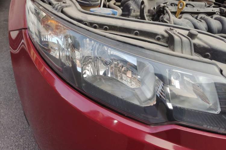 Used Kia Forte 2012 1.6L MT GL Commemorative Edition Right Front Headlight