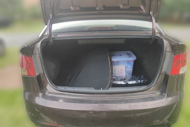 Used Kia Forte 2012 1.6L AT GL Commemorative Edition Trunk