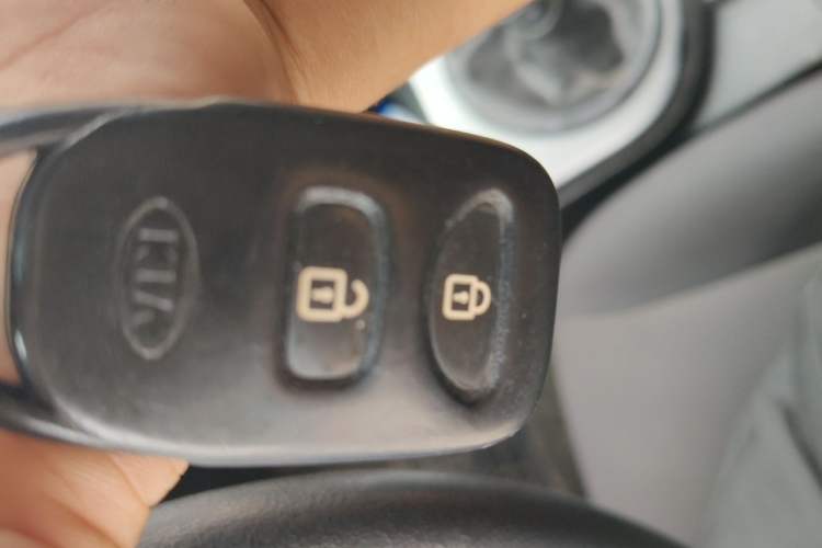 Used Kia Forte 2012 1.6L MT GL Commemorative Edition Vehicle Key