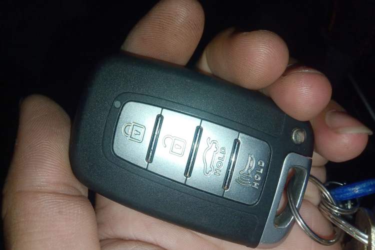 Used Kia Forte 2012 1.6L AT Premium Commemorative Edition Vehicle Key