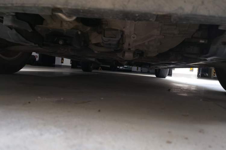 Used Kia Forte 2012 1.6L MT GL Commemorative Edition Chassis Front