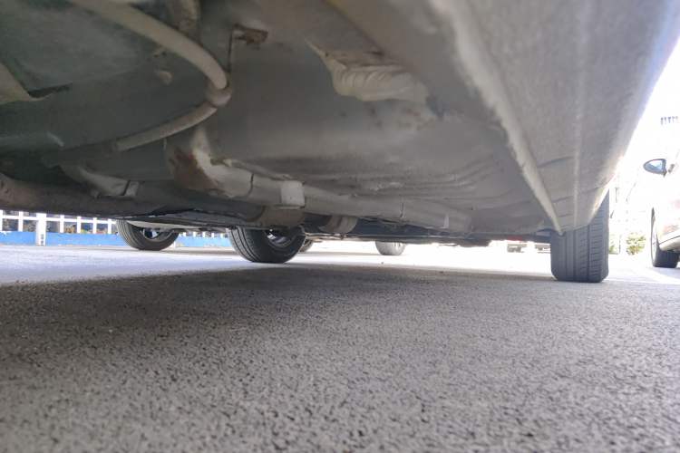 Used Kia Forte 2012 1.6L AT GL Commemorative Edition Chassis Rear Right