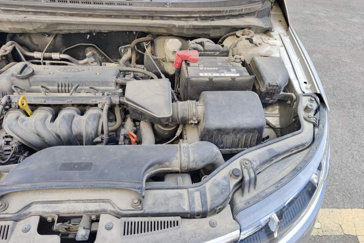 Used Kia Forte 2012 1.6L AT GL Commemorative Edition Engine Bay Left