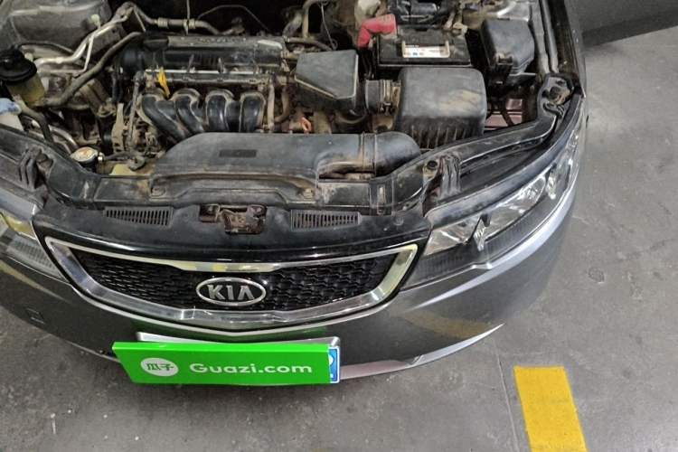 Used Kia Forte 2012 1.6L AT GLS Commemorative Edition Engine Bay Left