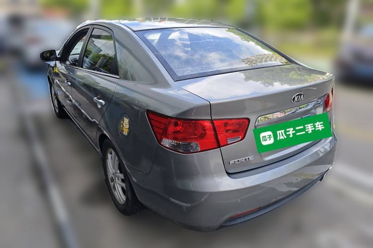 Used Kia Forte 2012 1.6L AT GLS Commemorative Edition Exterior 3