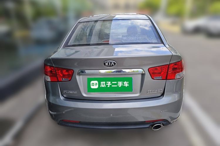 Used Kia Forte 2012 1.6L AT GLS Commemorative Edition Exterior 4