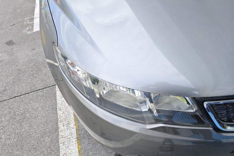 Used Kia Forte 2012 1.6L AT GLS Commemorative Edition Exterior 6