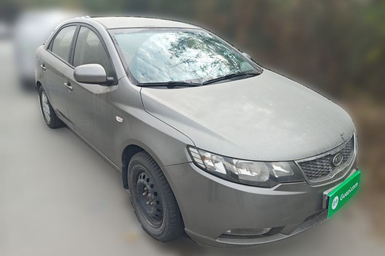 Used Kia Forte 2012 1.6L MT GL Commemorative Edition Front Right 45 Deg