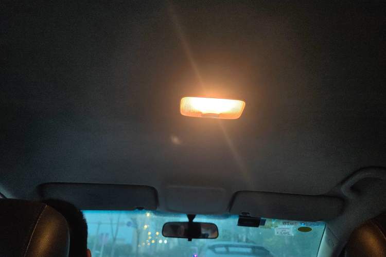 Used Kia Forte 2012 1.6L AT GL Commemorative Edition Headliner