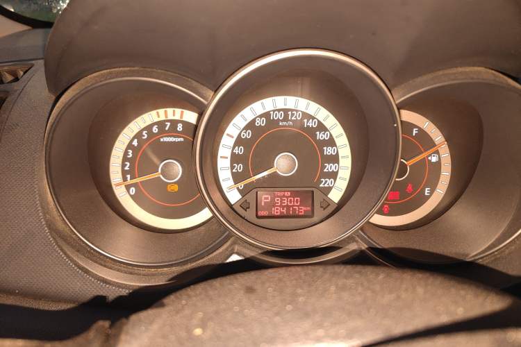 Used Kia Forte 2012 1.6L AT GL Commemorative Edition Instrument Cluster