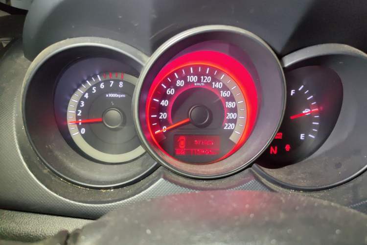 Used Kia Forte 2012 1.6L AT Premium Commemorative Edition Instrument Cluster
